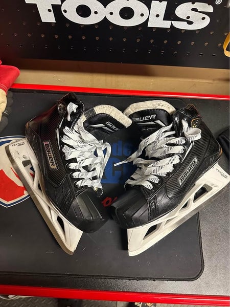 2021 Bauer Supreme S29 Hockey Goalie Skates Regular Width Size 4.5 (Used)