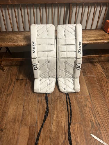 32" Warrior Ritual GT2 Goalie Leg Pads (Used)