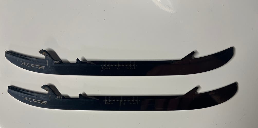 BAUER FLY-TI STEEL RUNNERS SIZE 263mm USED