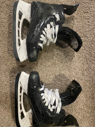 Bauer Supreme Mach Hockey Skates 8.5 (Used)