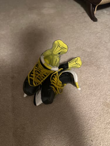 Bauer Hockey Skates 7.5 (Used)