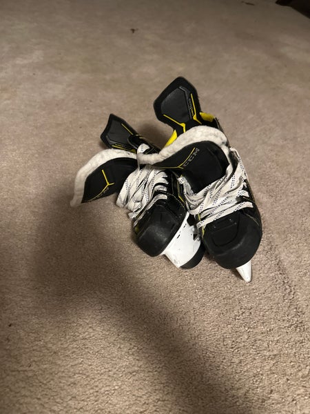 CCM Hockey Skates Size 3 (Used)