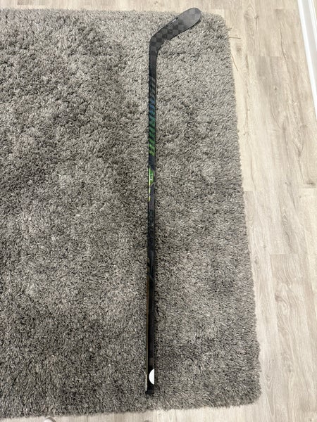 Warrior Covert QR6 pro Right Handed Hockey Stick P28  (Used)