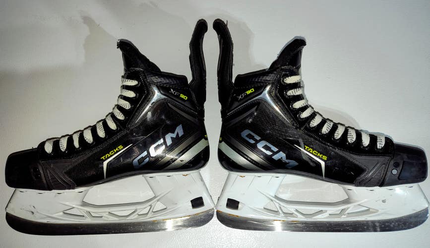 2024 CCM Tacks XF 90 Hockey Skates Regular Width 7 (Used)