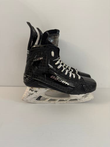 Used Senior Bauer Supreme Mach Pro Stock Hockey Skates Size 7.5 Fit 2