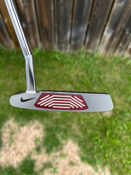 Silver Men's Nike Blade Method Core MC 01w Left Hand Putter 34" (Used)