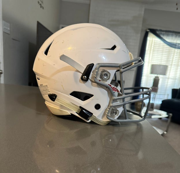 Riddell SpeedFlex Youth Medium Helmet + XFlexion XS Shoulder Pads – Full Gear Bundle