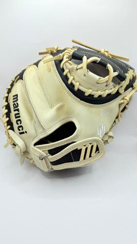 Oklahoma University Player College Issued Catchers Mitt Marucci Capitol Bullpen Glove