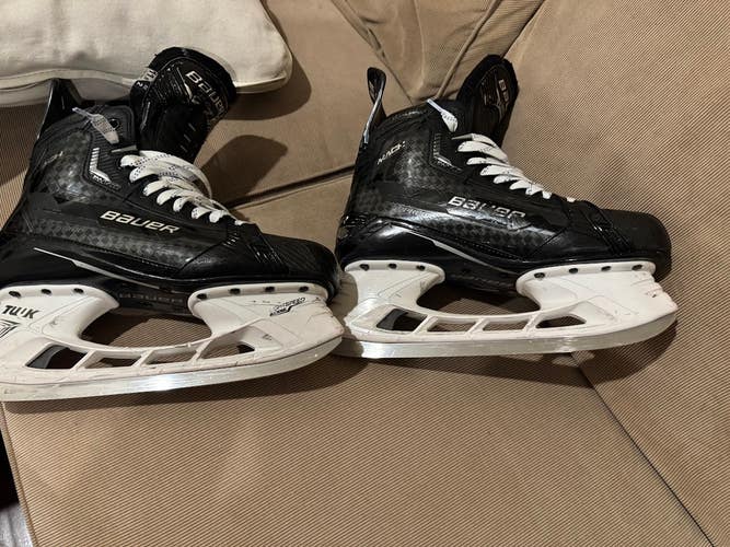 Bauer Supreme Mach Hockey Skates Regular Width 11.5 (Used)