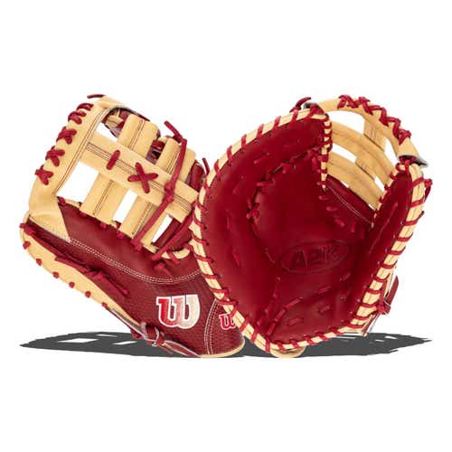 Used Wilson WBW102684125 Right Hand Thrower - Excellent Condition