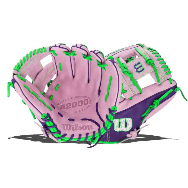 Used Wilson WBW103449115 Right Hand Thrower - Excellent Condition