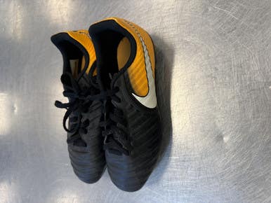 Used Nike Soccer Cleats Yellow Junior 03.5 11339-S000192271
