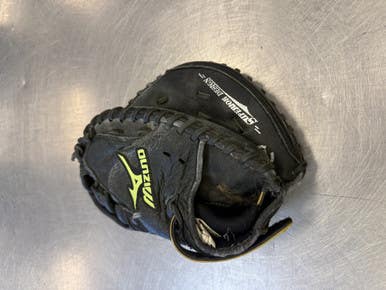 Used Mizuno POWER CLOSE BB/SB Catchers RH Throw Black 32 1/2" 11339-S000192237