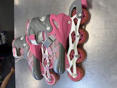 Used ABEC Junior Roller Quad Skates Pink Adjustable 11339-S000192236