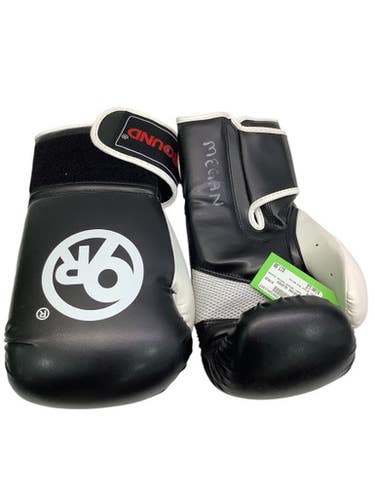Used 9ROUND BOXING GLOVES Boxing Gloves Black And White LG 11347-S000251698