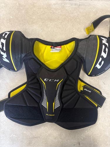 Used CCM TACKS CLASSIC S/P Senior Shoulder Pads SM 11858-S000077447