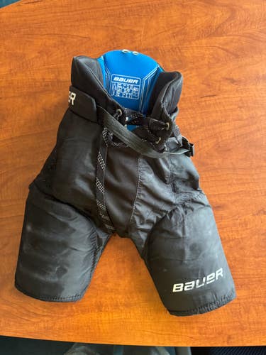 Junior Small Bauer MS-1 Hockey Pants (Used)