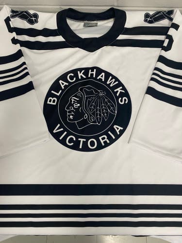 TEAM SET - BlackHawks hockey jerseys (NEW)