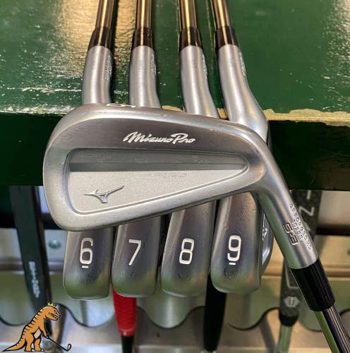 Used RH Mizuno Pro S-3 Iron Set 5-9 Iron Set Recoil Prototype 125g Graphite