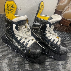 Bauer BTH20 Supreme Comp (SMU) Hockey Skates Regular Width 12 (Used)
