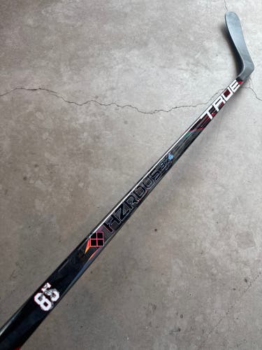 P29 95 Flex Senior True Hzrdus Left Handed Hockey Stick Pro Stock (New)