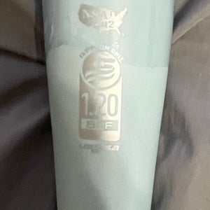 2025 Easton Ghost Unlimited -10 FastPitch Softball Bat  EFP5GHUL10 31/21