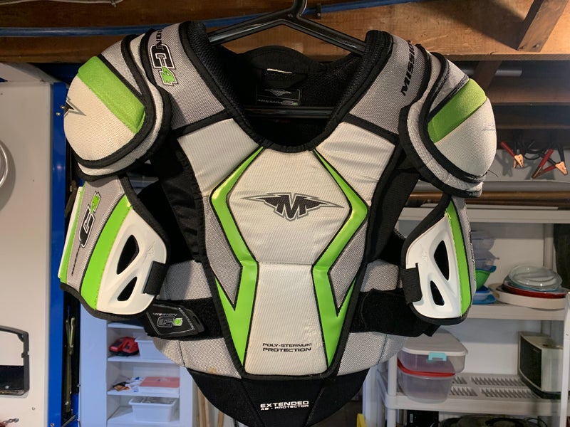 Mission C4 Hockey Shoulder Pads