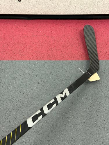 Senior CCM Classic SE Hockey Stick Left Hand (New)