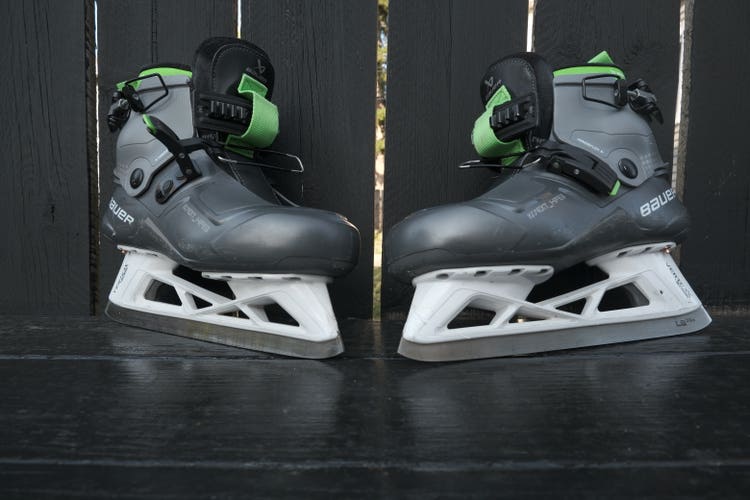 Bauer Bauer Konekt HF2 Intermediate Goalie Skates Hockey Goalie Skates Size 5 (Used)