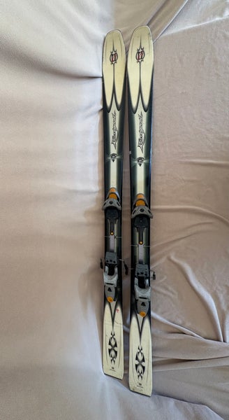 Unisex All Mountain 168 cm Rossignol Bandit XXX Skis With Bindings (Used)