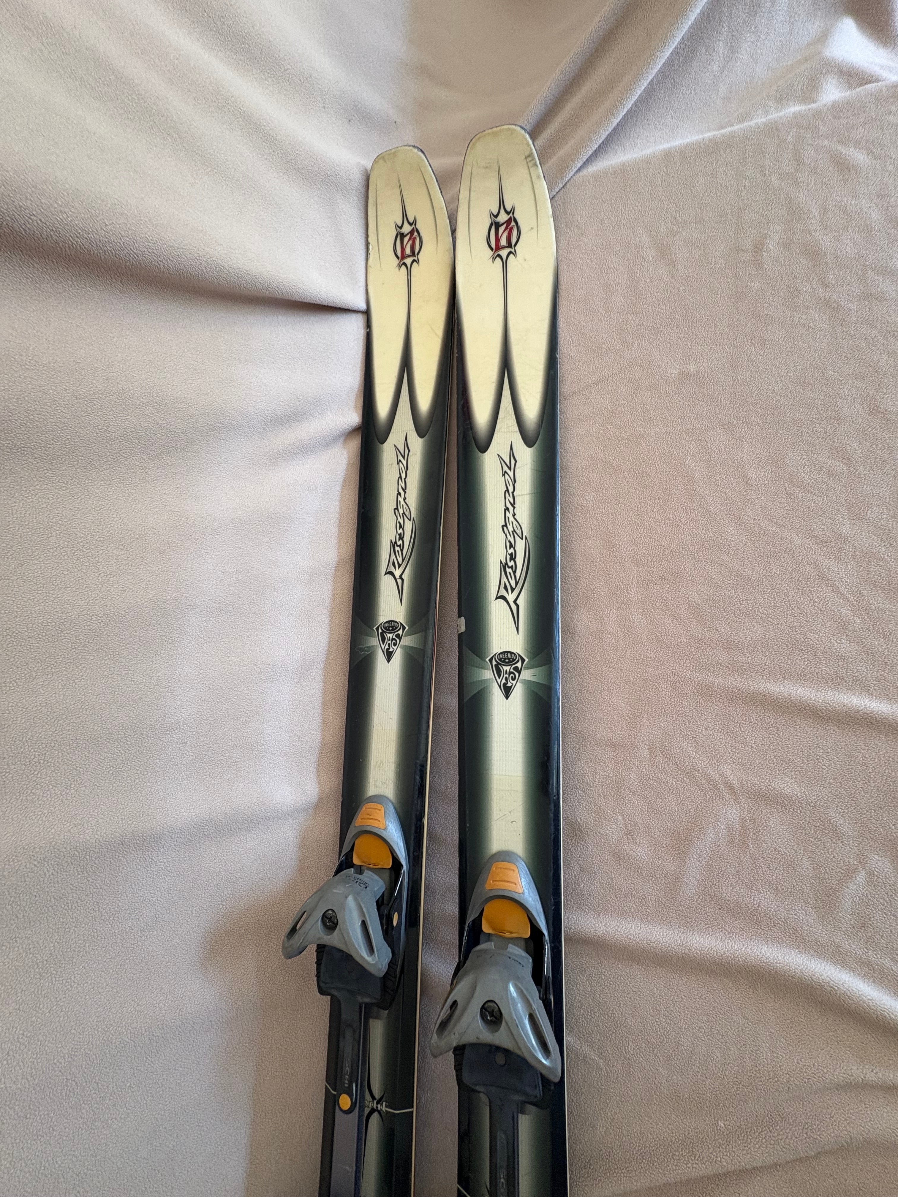 スキー 168 ROSSIGNOL BANDIT B3 + MARKER Rossignol Bandit Freeride B3 Skis Orange & White 168cm with