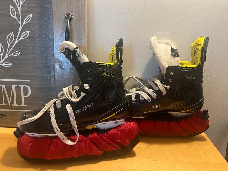 Bauer Supreme M4 Hockey Skates Regular Width Size 4.5 (Used)