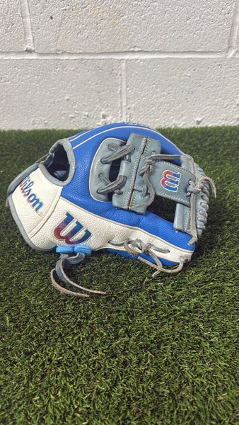 Wilson A2000 Autism Speaks 11.5in (Used)