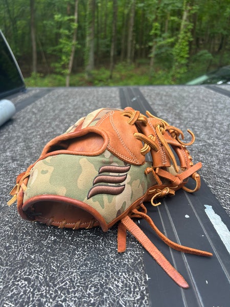 Custom Model Emery Baseball Glove 11.5