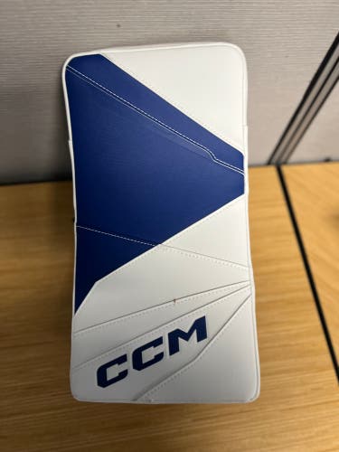 2025 CCM Axis 2.9 Regular (New)