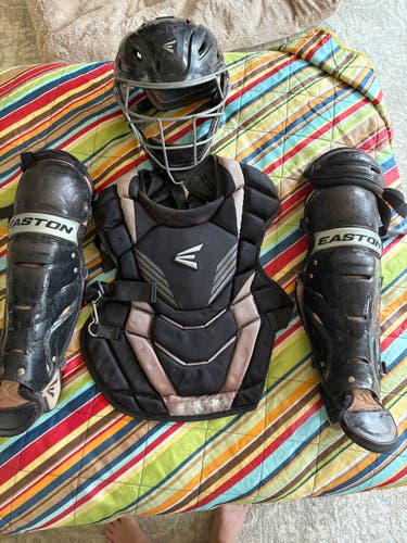 Easton Catcher's Set (Used)