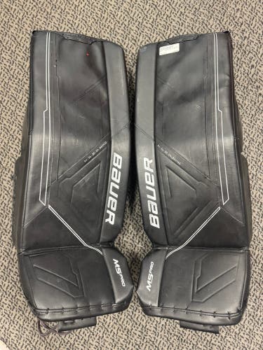 Bauer Supreme M5 Pro Intermediate Large (32”+) Goal Pads