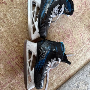 2023 Bauer GSX Hockey Goalie Skates  Size 4 (Used)