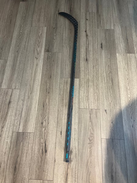 Senior Bauer Twitch Right Handed Hockey Stick P92  (Used)
