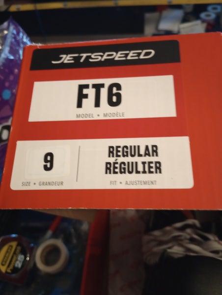 *Unused* CCM JetSpeed FT6 Hockey Skates Regular Width 9 (New)