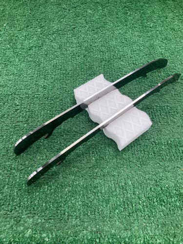 Bauer Fly-Ti Holders, Runners, & Replacement Steel Blades 288 mm (Used)