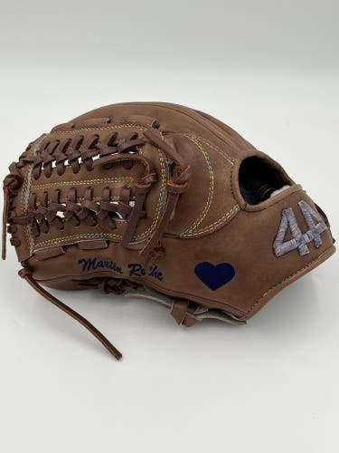 Custom 44 pro signature series 11.75 pitchers infield baseball glove