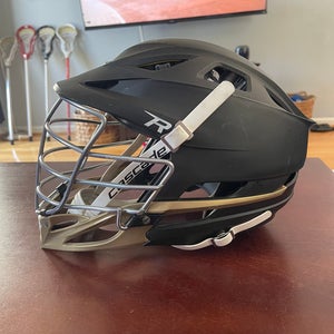 Used black Cascade R helmet