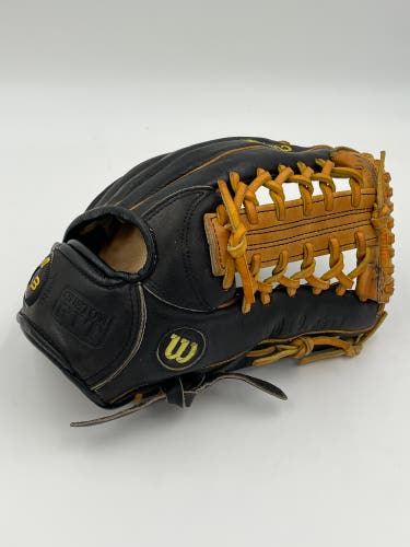 Wilson custom fit dial fit system 11.75 infield baseball glove