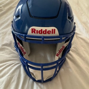 Adult Large Riddell Helmet (New)