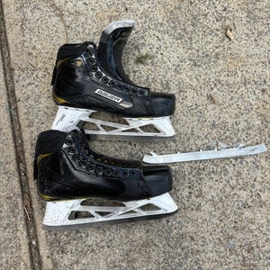 Bauer Supreme S29 Hockey Goalie Skates Extra Blades Regular Width  9 (Used)