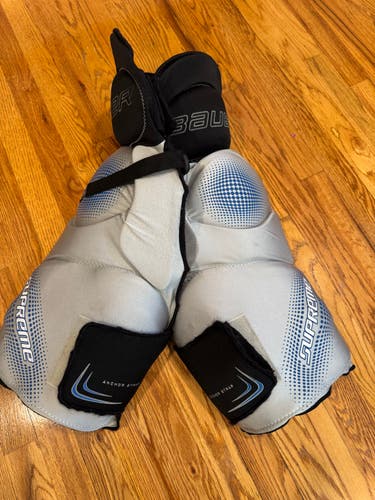 Small Bauer Supreme one95 Girdle (Used)