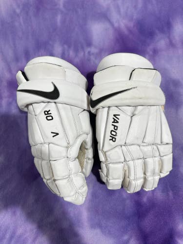 White Nike Vapor Lacrosse Gloves 10" (Used)