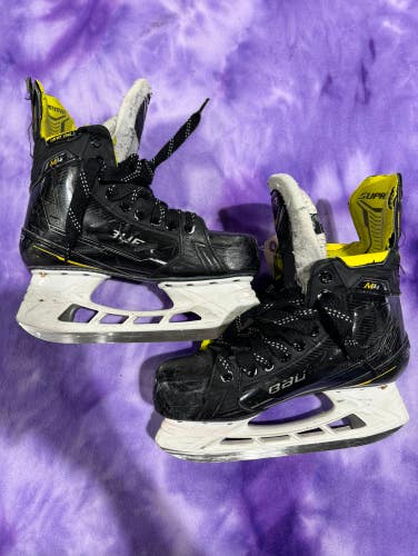 Bauer Supreme M4 Hockey Skates | Senior 7 Fit 1 (Used)