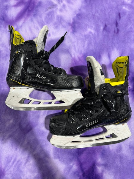 Bauer Supreme M4 Hockey Skates | Senior 7 Fit 1 (Used)